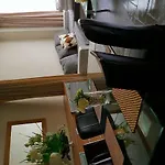 + Insulinde Hotel *
