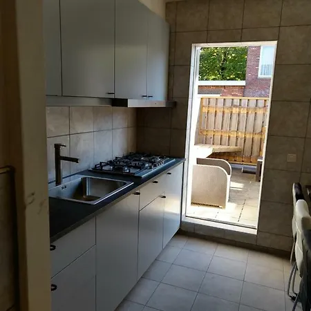Appartement + Insulinde *