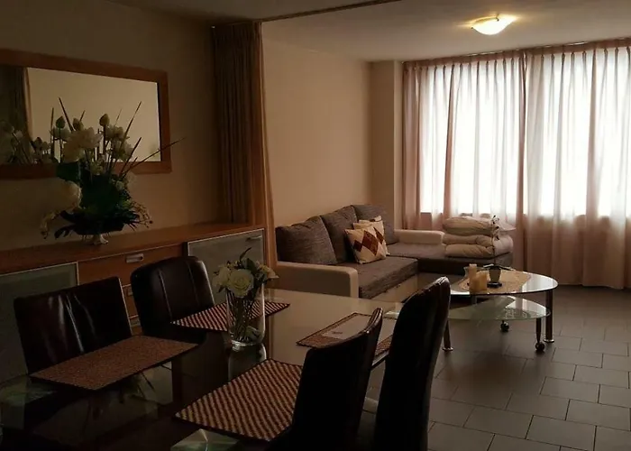 Hotel + Insulinde Tilbourg