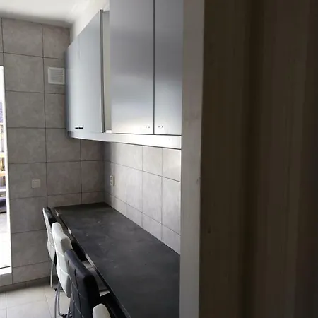 + Insulinde * Tilburg